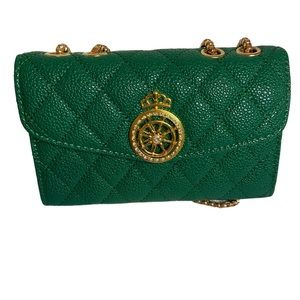 Hunter Green shoulder or crossbody bag. Gold hardware.